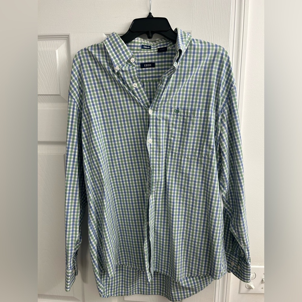 Izod men’s large button up